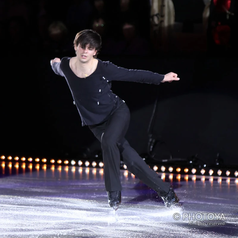 Stéphane Lambiel mit "Ne me quitte pas"