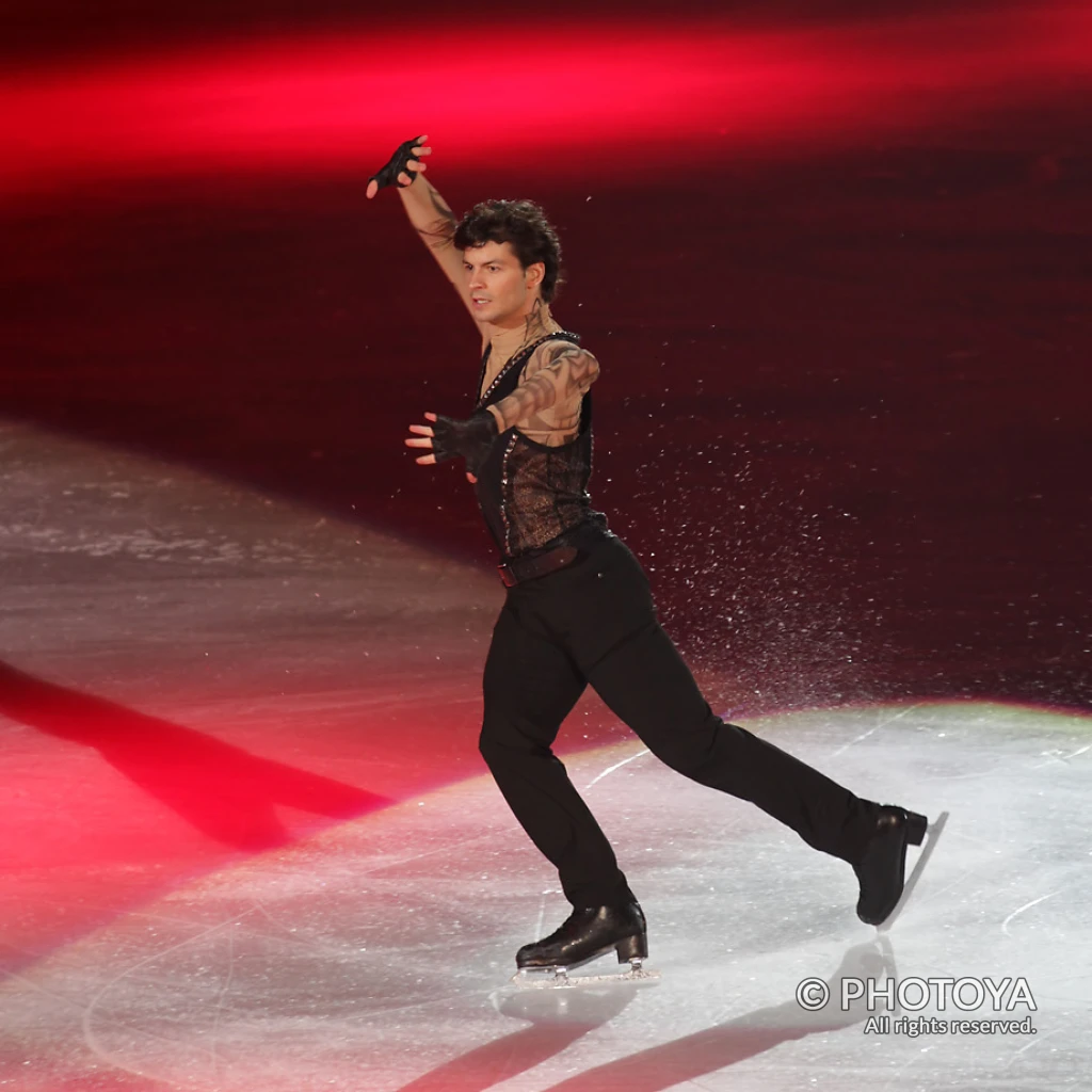 Stéphane Lambiel "Paint It Black"